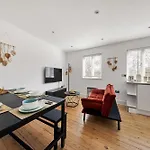 Bright & Stylish Stay Near Islington & Camden